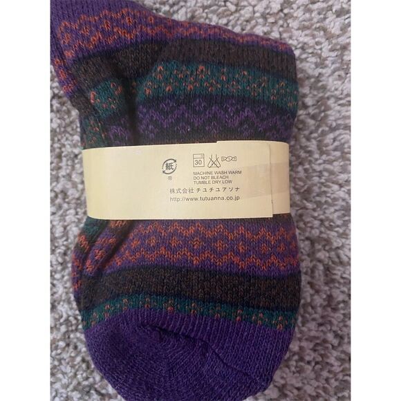 Tutu Anna Women's Medium Nordic Pattern Knit Socks Multicolor Warm Winter - Picture 2 of 2